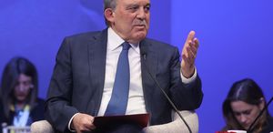 Abdullah Gül uzun süren sessizliğini bozdu İki ülkeye sert çıktı