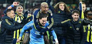 Fenerbahçe yönetiminden Galatasaray derbisi öncesi prim kararı