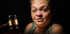 Brezilya’da kızını istismar eden adamı öldürüp, cinsel organını da kesen anne beraat etti