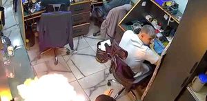 Şarjdaki telefon alev aldı