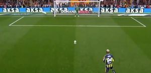 Fenerbahçe, Galatasaray karşısında penaltı vuruşundan yararlanamadı