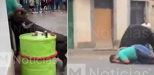 Bariyer bile kurtaramadı Azgın boğa seyirciyi feci şekilde öldürdü