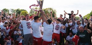 Belçika’da ilk kez bir Türk takımı şampiyon oldu