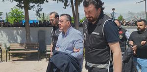 Halfeti Belediyesi operasyonunda 29 tutuklama Aralarında eski başkan Şeref Albayrak da var