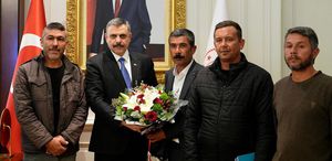Eylemlerini sonlandıran maden işçileri İçişleri Bakanı Çiftçi’yi ziyaret etti