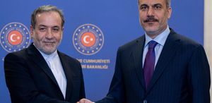 Bakan Fidan, İranlı mevkidaşı Arakçi ile görüştü