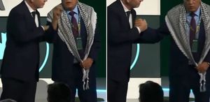 Infantino’dan skandal hareket Filistin Futbol Federasyonu Başkanı sahneyi terk etti