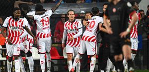 Galatasaray’a Samsun’da soğuk duş Fenerbahçe ile puan farkı 4’e indi