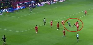 Fener’in eski yıldızından inanılmaz gol