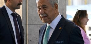 Bülent Arınç’tan İBB Başkanvekili Nuri Aslan’a ziyaret