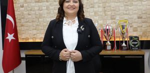 Burcu Köksal, AK Parti’ye mi geçiyor Gelen son açıklama tartışmaları daha da alevlendirdi