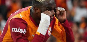Dünya devinden Osimhen için güldüren teklif