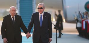 Cumhurbaşkanı Erdoğan, Cezayir Cumhurbaşkanı Tebbun’u Esenboğa’da karşıladı
