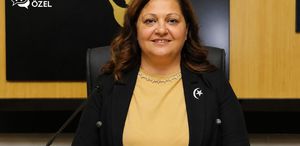 Afyonkarahisar Belediye Başkanı Burcu Köksal’ın AK Parti’ye geçişi kenti ikiye böldü