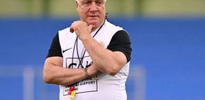 Dick Advocaat Curaçao’ya geri döndü