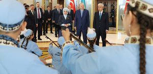 Cumhurbaşkanı Erdoğan Kazakistan’da Resmi törenle karşılandı