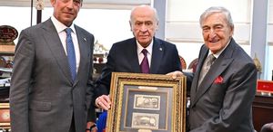 Koç Ailesi’nin Bahçeli’ye verdiği hediyenin sırrı Değeri dudak uçuklatıyor