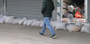 Almus Barajı’nda taşkın alarmı Esnaf önlem aldı, tahliyeler başladı