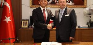 Özkan Yalım telefonunu teslim etti, mesajlar ortaya çıktı
