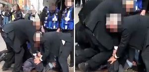 Kafasına dizleri ile bastılar Hırsızlık iddiasıyla göz altına alınan genç nefessiz kalarak öldü
