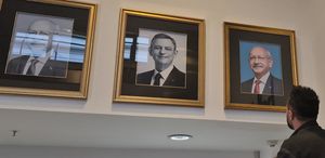 CHP Genel Merkezi’nde Kılıçdaroğlu ve Özgür Özel fotoğraflarında yeni düzenleme