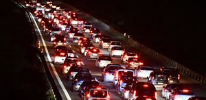 TEM Otoyolu’nda İstanbul yönü trafiğe kapatılıyor
