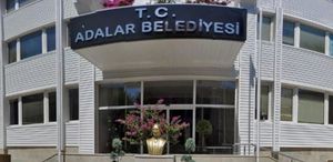 Adalar Belediyesi’ne mali şube baskını: 24 imar dosyasına el konuldu