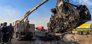 Irak’ta yolcu otobüsü devrildi 21 kişi hayatını kaybetti, 19 kişi yaralandı
