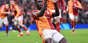Davinson Sanchez geleceğiyle ilgili kararını verdi