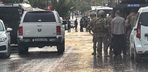 İşitme engelli kardeşini ve bir polis memurunu yaralayan şüpheli, operasyonla etkisiz hale getirildi