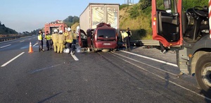 Kuzey Marmara Otoyolu’nda korkunç kaza 1’i bebek 3 kişi hayatını kaybetti