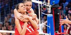 VakıfBank Voleybol Takımı, Derya Cebecioğlu’na veda etti