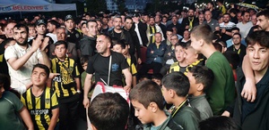 Bitlis Spor, 3’üncü Lig’e yükseldi, taraftarlar sokağa döküldü
