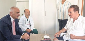 Bakan Ersoy’dan İbrahim Tatlıses’e geçmiş olsun ziyareti