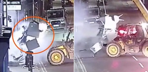 Film gibi soygun: Çalıntı iş makinesiyle ATM’yi duvardan söküp kaçtılar