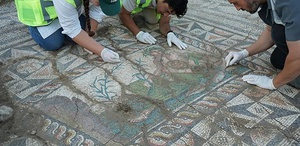 Aspendos’ta Nehir Tanrısı Mozaiği Bulundu