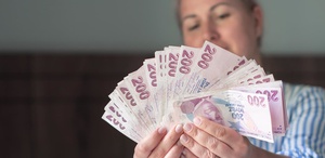 AK Parti kaynakları en düşük emekli maaşı için rakam verdi