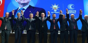CHP’li başkanlar AK Parti’ye mi katılıyor Gözler yarınki toplantıda