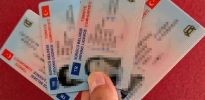 Milyonlarca sürücüye kritik uyarı Ehliyetinize hemen bakın, iptal olabilir