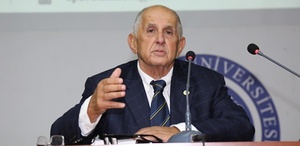 Sağlık camiasının duayen Profesörü Kut Sarpyener hayatını kaybetti