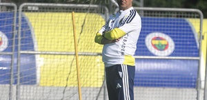 İsmail Kartal ilk idmanına çıktı Sıcakta giydiği eşofman taraftarı şaşırttı