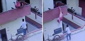 Tembelliğin sonu kötü Bitti: Dondurmacıya uzanayım derken balkondan yere çakıldı