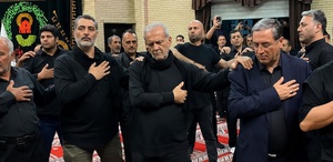 Pezeşkiyan Aşura matemine katıldı Türkçe ağıtlar eşliğinde yas tuttu