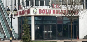 Bolu Belediyesi’nde 10 kişiye zimmet ve aklama gözaltısı