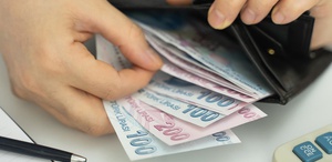 İndirim beklerken sürpriz zam Akaryakıtta tabela yine değişiyor