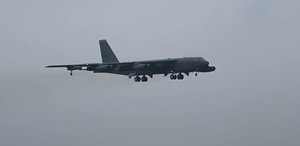ABD’nin B-52 filosu İran görüşmeleri sürerken İngiltere’den ayrıldı