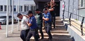 Bursa’da 2,5 ay boyunca “Polisiz“ diyerek dolandırdılar, 100 milyonluk vurgunun ardından tatlı ikram ettiler