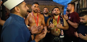 Başpehlivan Erkan Taş, Edirne’de hamam geleneğini sürdürdü