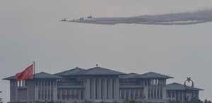 NATO Zirvesi öncesi Beştepe semalarında nefes kesen anlar