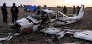 Arjantin’de eğitmen pilot kokpitten düştü, uçağı öğrenci pilot indirdi